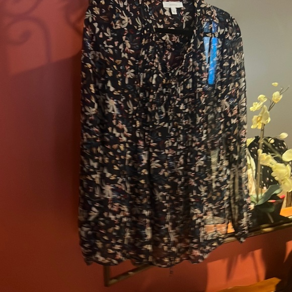 Wren & Willa Butterfly Botanical Blouse Large - Picture 4 of 13